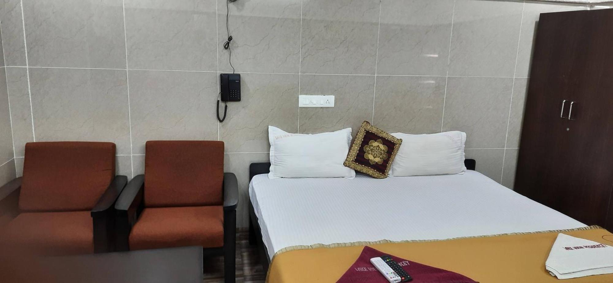 Lakeview Residency Tada Luaran gambar