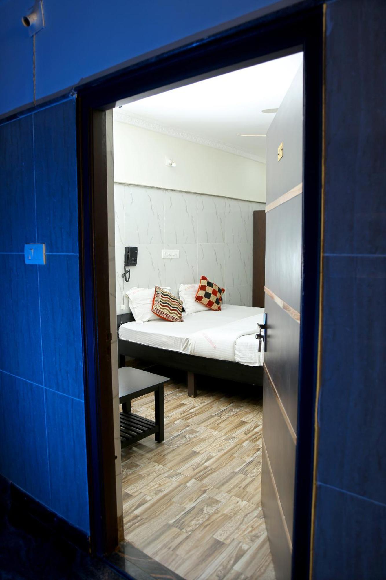 Lakeview Residency Tada Luaran gambar